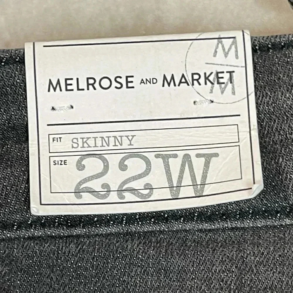 NWT Melrose and Market Frayed Step Hem Jeans 22W Charcoal Gray Black Front Seam - Picture 7 of 9